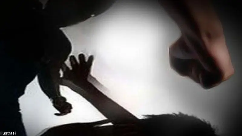 024972900_1413244769-bentrok2