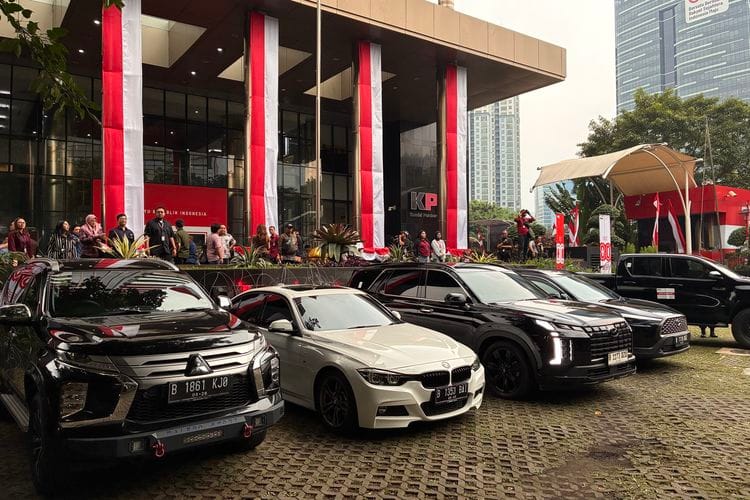 ‎OTT Wamen Immanuel, KPK Sita Deretan Mobil dan Motor Mewah