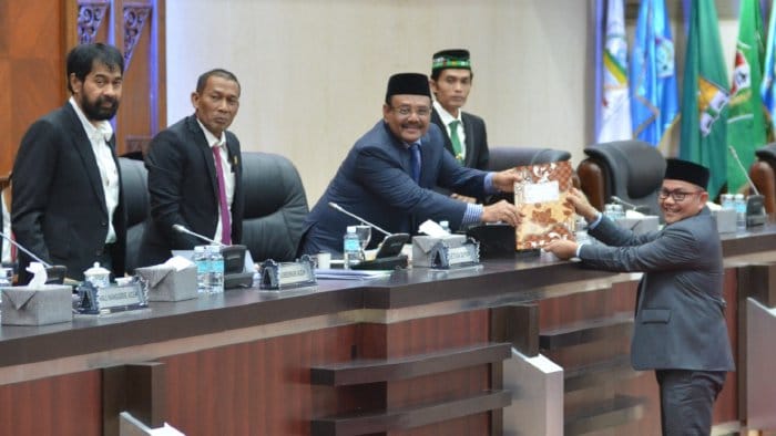Pemerintah Aceh dan DPRA Sepakati Rancangan Qanun RPJMA 2025–2029