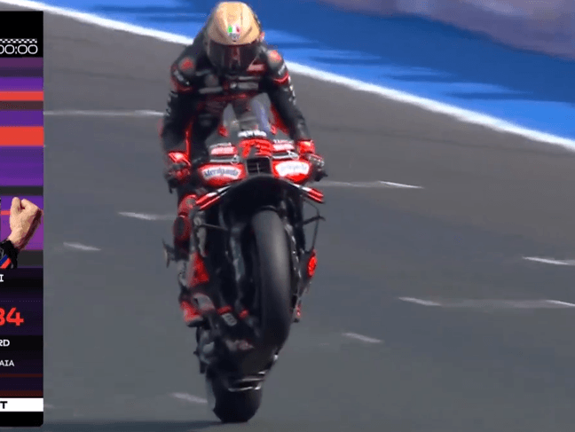 68c53f34153e1 Sprint Race MotoGP San Marino 2025: Bezzecchi Juara Setelah Marquez Crash