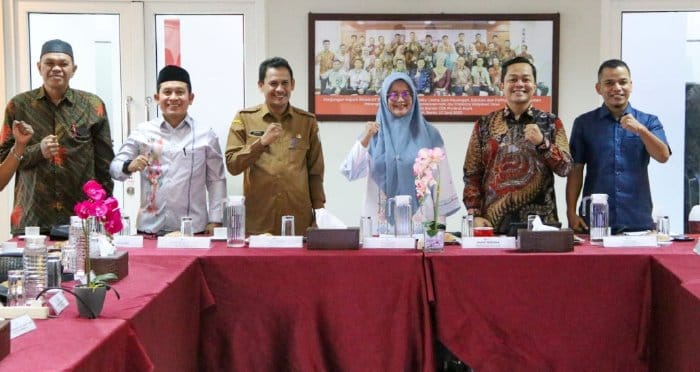 whatsapp_image_2025_07_30_at_15_16_531 DPRA Dukung Pembentukan LPPD Syariah, Dorong Pembiayaan Inklusif untuk UMKM Aceh