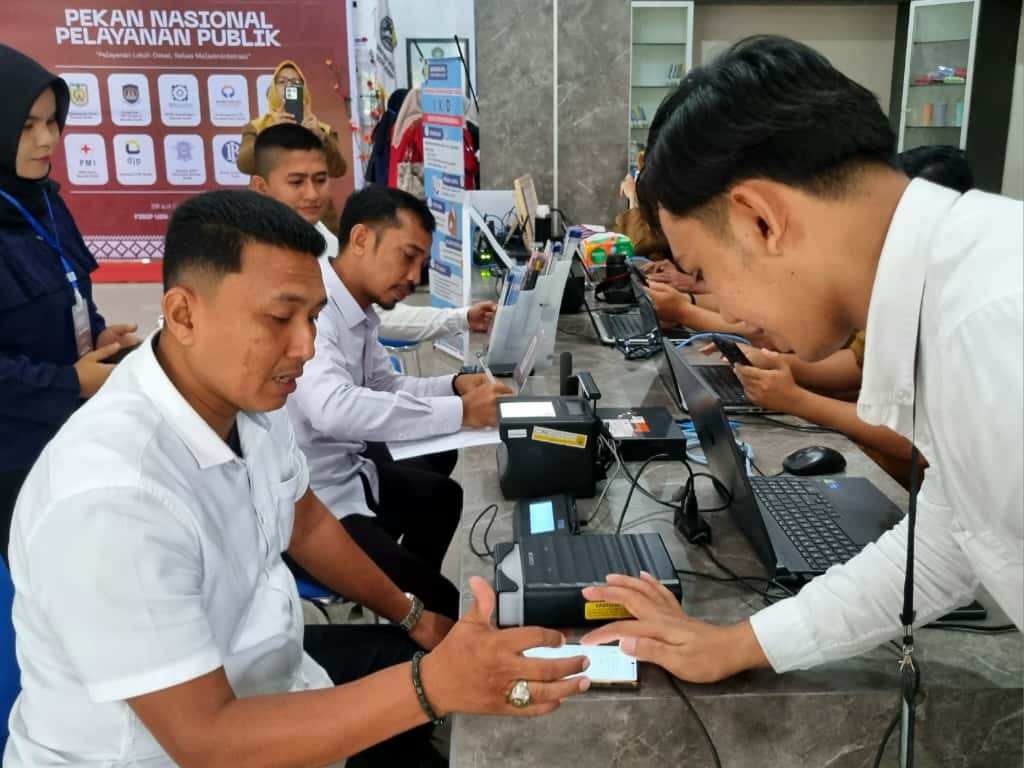 UIN Ar-Raniry Hadirkan Layanan Publik di Kampus, Warga Bisa Urus KTP hingga SIM