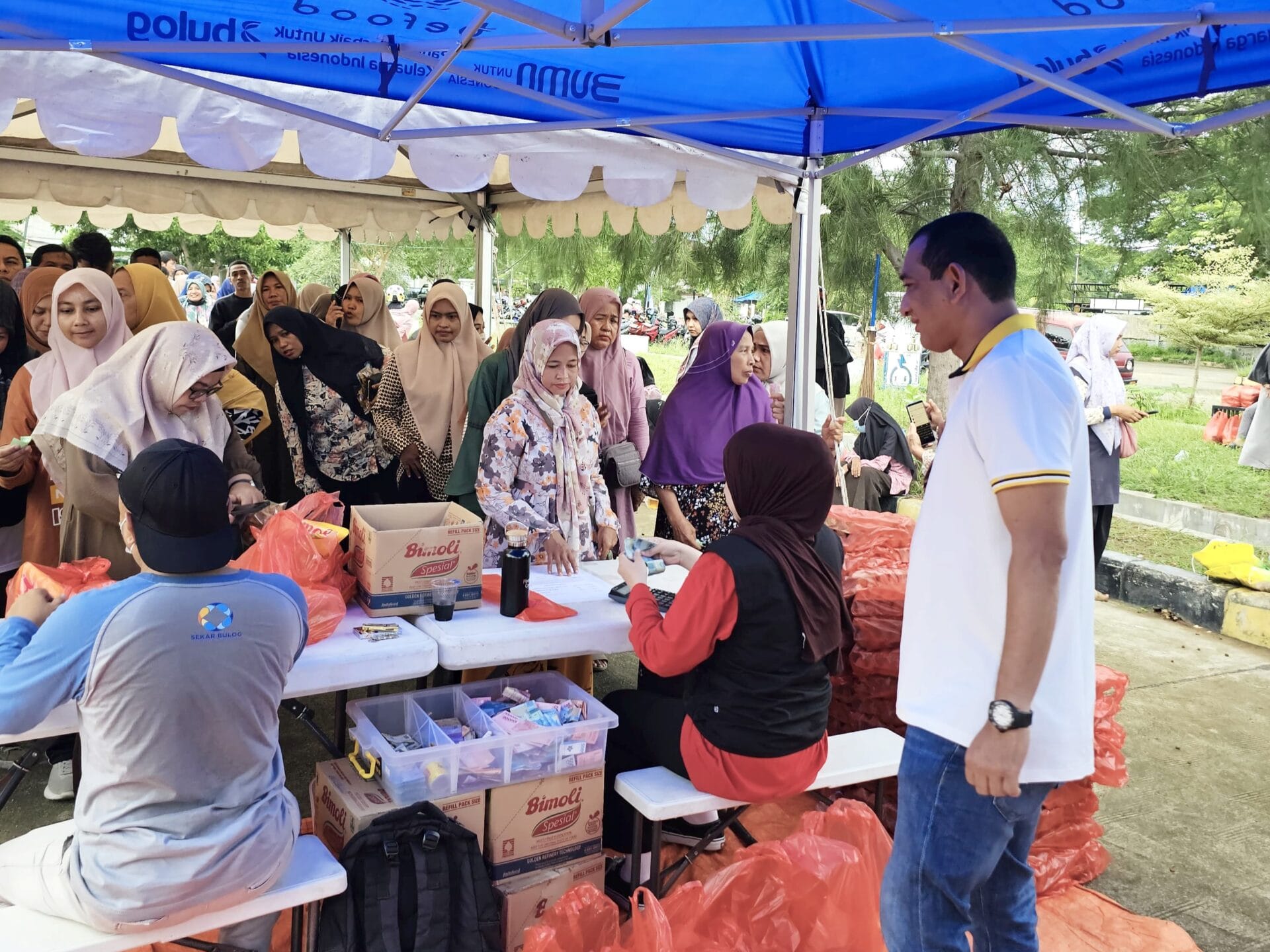 1763199774564 Jaga Stabilitas Harga, Disperindag Aceh gelar Pasar Murah di Tujuh Daerah