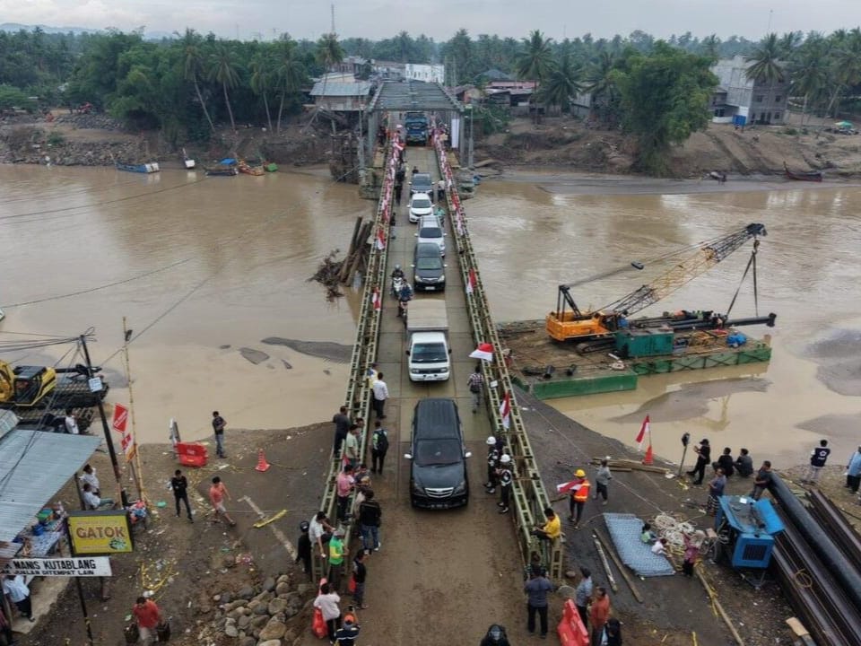 Jembatan Darurat Kuta Blang Berlakukan Sistem Buka-Tutup Tiap Satu Jam