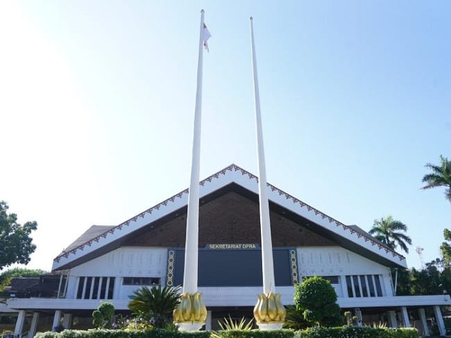 Gedung DPR Aceh. Foto: Humas DPR Aceh Gedung DPR Aceh. Foto: Humas DPR Aceh
