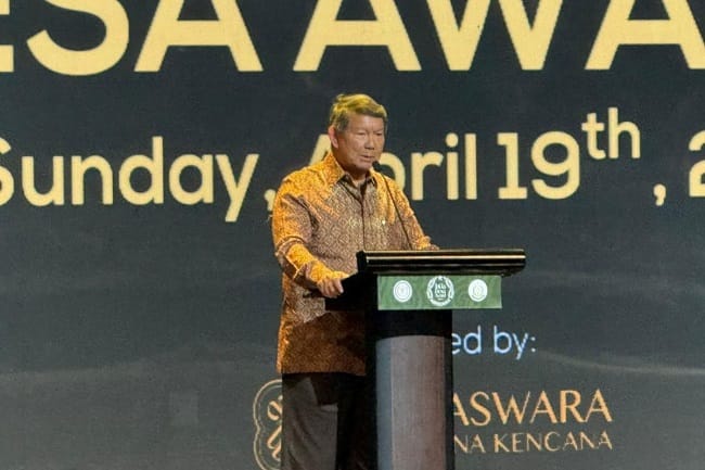 Urusan Khusus Presiden Bidang Energi dan Iklim Hashim Djojohadikusumo di Hotel Fairmont, Jakarta, Minggu (19/4/2026).