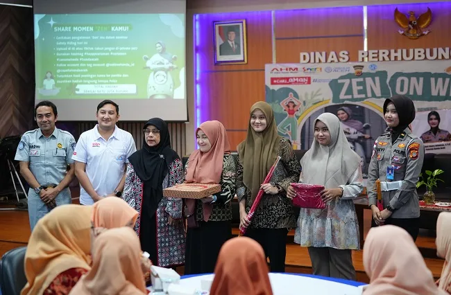 Capella Honda Adakan Seminar Safety Riding, Tema Hari Kartini