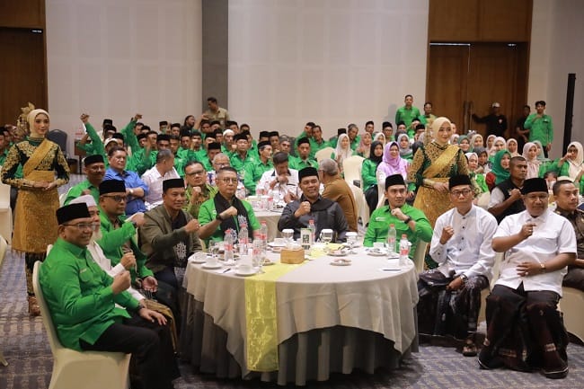 Bupati Aceh Besar, H. Muharram Idris, saat menghadiri Muscab PKB Aceh Besar, di Ballroom The Pade Hotel, Selasa (14/04/2026). FOTO/ MC ACEH BESAR