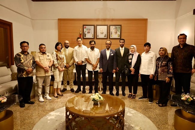 Audiensi Gubernur Aceh dan Dubes UEA membahas soal peluang kerja sama dan investasi di kediaman Dubes UEA yang berada di Kuningan Timur, Jakarta Selatan, Senin (27/4/2026).Foto: Dok, Humas Pemprov Aceh