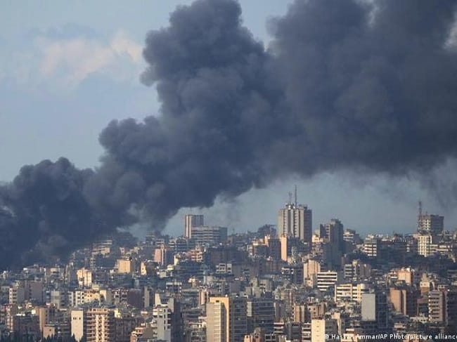 Foto: Potret momen Israel menggempur wilayah Lebanon DW (News) Baca artikel detiknews, 
