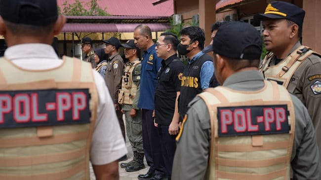 Bea Cukai Lhokseumawe dan Satpol PP-WH Gelar Operasi Bersama Gempur Rokok Ilegal di Tiga Kecamatan Bea Cukai Lhokseumawe dan Satpol PP-WH Gelar Operasi Bersama Gempur Rokok Ilegal di Tiga Kecamatan