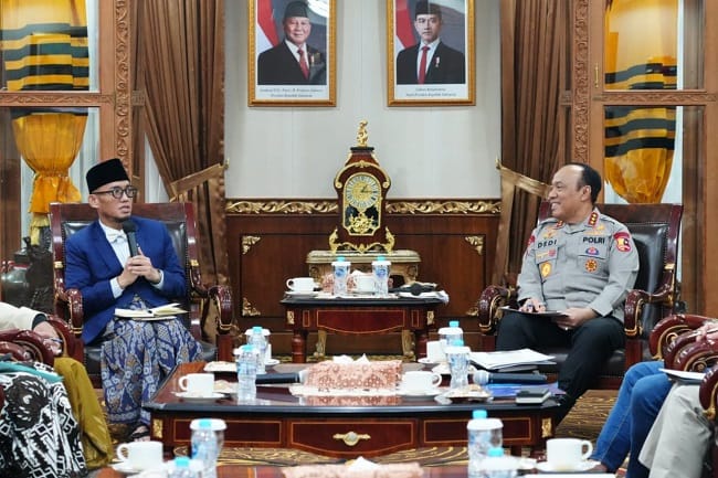 Hak cipta foto di atas dikembalikan sesungguhnya kepada pemilik foto