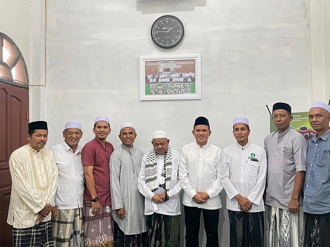 Hak cipta foto di atas dikembalikan sesungguhnya kepada pemilik foto