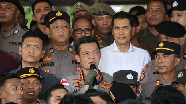 Hak cipta foto di atas dikembalikan sesungguhnya kepada pemilik foto