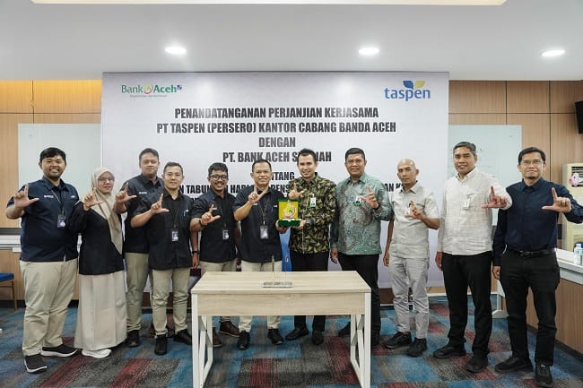 PT. Bank Aceh Syariah dan PT. Taspen (Persero) Kantor Cabang Banda Aceh resmi menandatangani Perjanjian Kerja Sama (PKS) terkait layanan pembayaran Tabungan Hari Tua | (Foto Humas Bank Aceh)
