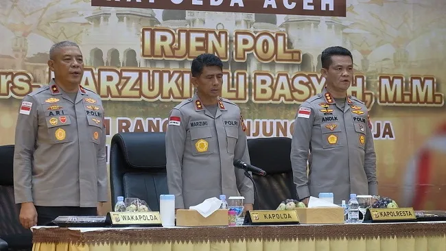Ⓒ Hak cipta foto di atas dikembalikan sesungguhnya kepada pemilik foto Ⓒ Hak cipta foto di atas dikembalikan sesungguhnya kepada pemilik foto