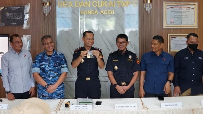 Bea Cukai Aceh dan Banda Aceh menggagalkan penyelundupan emas seberat 527 gram ke Malaysia. (Foto: Bea Cukai).