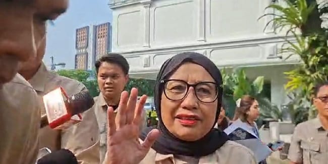 Kepala BGN Nanik S Deyang Kepala BGN Nanik S Deyang