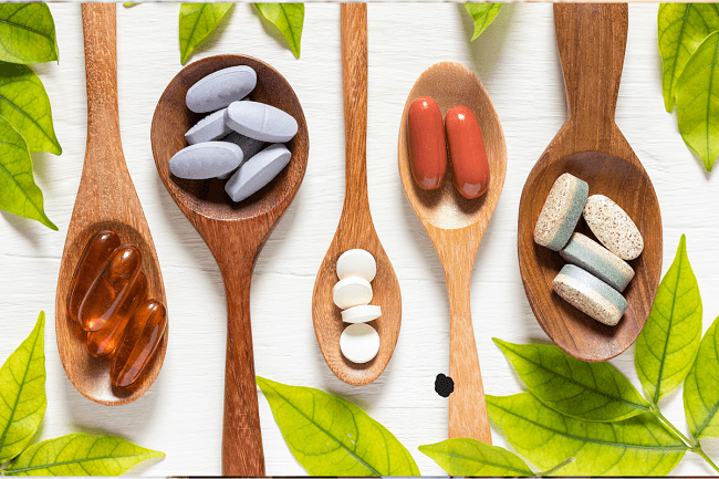ilustrasi vitamin dan suplemen. (canva.com)