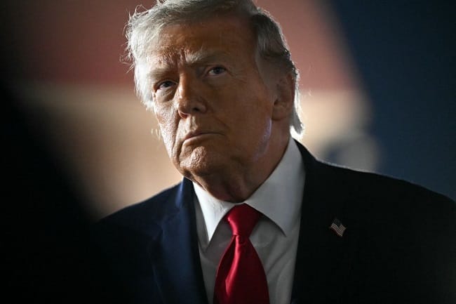 Presiden Amerika Serikat Donald Trump membantah bahwa Washington telah memberikan konsesi besar kepada Iran dalam kesepakatan damai.(AFP/SAUL LOEB) Presiden Amerika Serikat Donald Trump membantah bahwa Washington telah memberikan konsesi besar kepada Iran dalam kesepakatan damai.(AFP/SAUL LOEB)