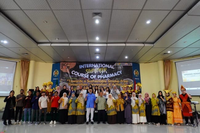 Mahasiswa internasional Universitas Syiah Kuala, Fawad Karimi, mengikuti International Summer Course of Pharmacy (ISCP) 2026 di Universitas Sumatera Utara. (Dok : USK)