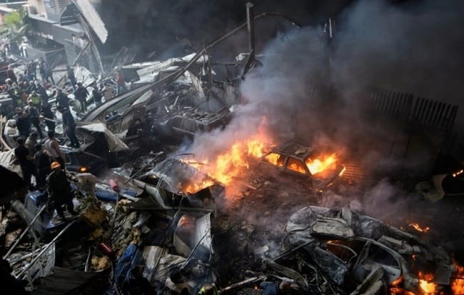 Iran memperingatkan akan menyerang kembali Israel jika militer Zionis terus membmbardir Lebanon (Foto: AP) Iran memperingatkan akan menyerang kembali Israel jika militer Zionis terus membmbardir Lebanon (Foto: AP)