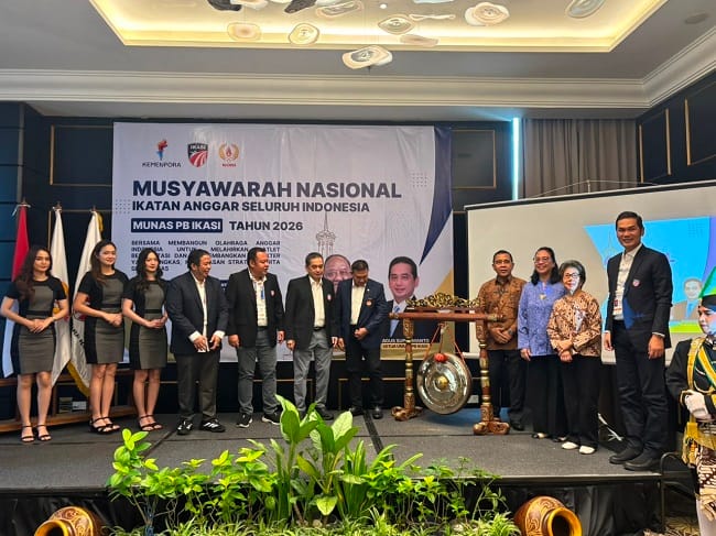IKUT MUBES – Sekda Aceh, M. Nasir, selaku Wakil Ketua Umum 1 PB IKASI mengikuti Munas PB IKASI Tahun 2026, di Hotel Swiss-bel Boutique, Yogyakarta, Sabtu (13/6/2026). Artikel ini telah tayang di SerambiNews.com dengan judul Sekda Aceh Hadiri Munas PB IKASI, Agus Suparmanto Kembali Pimpin Organisasi Anggar Nasional, https://aceh.tribunnews.com/nanggroe/1029813/sekda-aceh-hadiri-munas-pb-ikasi-agus-suparmanto-kembali-pimpin-organisasi-anggar-nasional. Penulis: Rianza Alfandi | Editor: Faisal Zamzami IKUT MUBES – Sekda Aceh, M. Nasir, selaku Wakil Ketua Umum 1 PB IKASI mengikuti Munas PB IKASI Tahun 2026, di Hotel Swiss-bel Boutique, Yogyakarta, Sabtu (13/6/2026). Artikel ini telah tayang di SerambiNews.com dengan judul Sekda Aceh Hadiri Munas PB IKASI, Agus Suparmanto Kembali Pimpin Organisasi Anggar Nasional, https://aceh.tribunnews.com/nanggroe/1029813/sekda-aceh-hadiri-munas-pb-ikasi-agus-suparmanto-kembali-pimpin-organisasi-anggar-nasional. Penulis: Rianza Alfandi | Editor: Faisal Zamzami