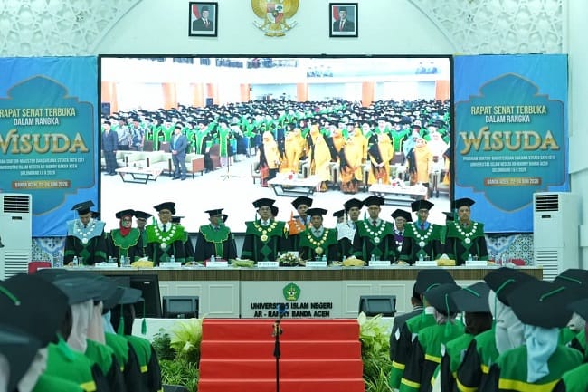 Wisuda Fakultas Tarbiyah dan Keguruan UIN Ar-Raniry. Foto: Dok. UIN Ar-Raniry.