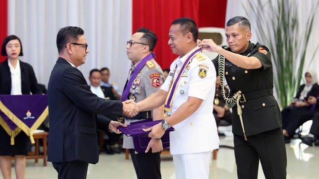 Foto: Gubernur Lemhannas RI, Ace Hasan Syadzily, menutup P3N 27. (dok. Istimewa)