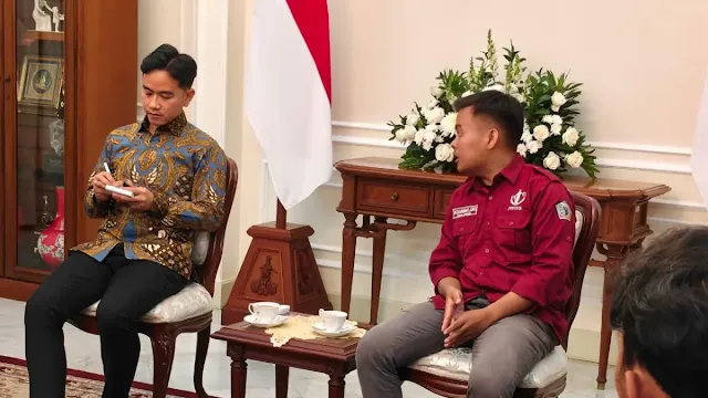 Wapres Gibran Rakabuming Raka menerima 15 perwakilan mahasiswa di Istana Wapres, Jakarta, Senin (15/6/2026). FOTO/Setwapres