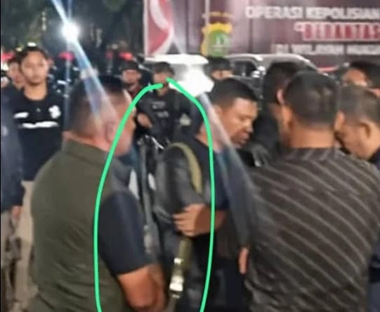 Ⓒ Hak cipta foto di atas dikembalikan sesungguhnya kepada pemilik foto Ⓒ Hak cipta foto di atas dikembalikan sesungguhnya kepada pemilik foto