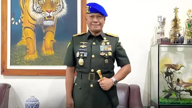 Ⓒ Hak cipta foto di atas dikembalikan sesungguhnya kepada pemilik foto Ⓒ Hak cipta foto di atas dikembalikan sesungguhnya kepada pemilik foto