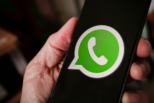 Ilustrasi WhatsApp. Dirancang Sistematis, Pakar Ungkap Cara Menghindari Penipuan Salah Sambung di WhatsApp(Unsplash/Grant Davies)