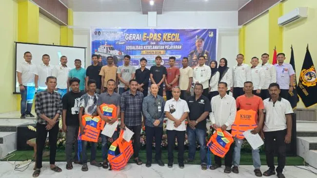 Ⓒ Hak cipta foto di atas dikembalikan sesungguhnya kepada pemilik foto Ⓒ Hak cipta foto di atas dikembalikan sesungguhnya kepada pemilik foto