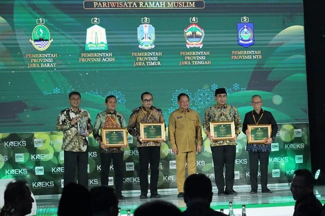 Provinsi Aceh berhasil meraih penghargaan pertama Anugerah Adinata Syariah 2026 untuk Kategori Inklusi Keuangan Syariah di Lingkungan Pemda. Adapun empat pemerintah provinsi lainnya juga turut meraih penghargaan ini.