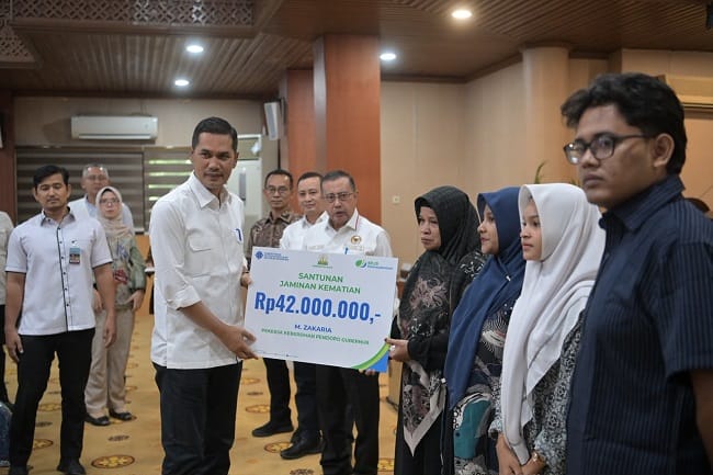 Ⓒ Hak cipta foto di atas dikembalikan sesungguhnya kepada pemilik foto
