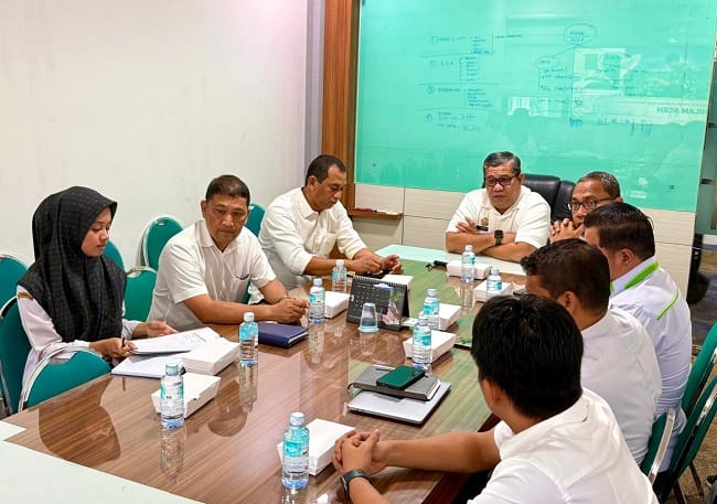 RAPAT KOORDINASI – Rapat Koordinasi Hilirisasi Nilam yang digelar di Sekretariat Daerah Aceh, Rabu (22/7/2026). RAPAT KOORDINASI – Rapat Koordinasi Hilirisasi Nilam yang digelar di Sekretariat Daerah Aceh, Rabu (22/7/2026).
