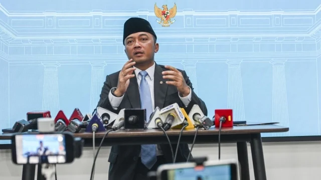 Ⓒ Hak cipta foto di atas dikembalikan sesungguhnya kepada pemilik foto Ⓒ Hak cipta foto di atas dikembalikan sesungguhnya kepada pemilik foto