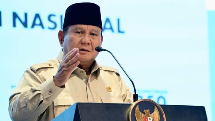 Presiden Prabowo Subianto Presiden Prabowo Subianto menyampaikan sambutan pada Peluncuran Biodiesel B50 di Rest Area KM 57, Kabupaten Karawang, Jawa Barat, Kamis (9/7/2026). Foto: BPMI Setpres