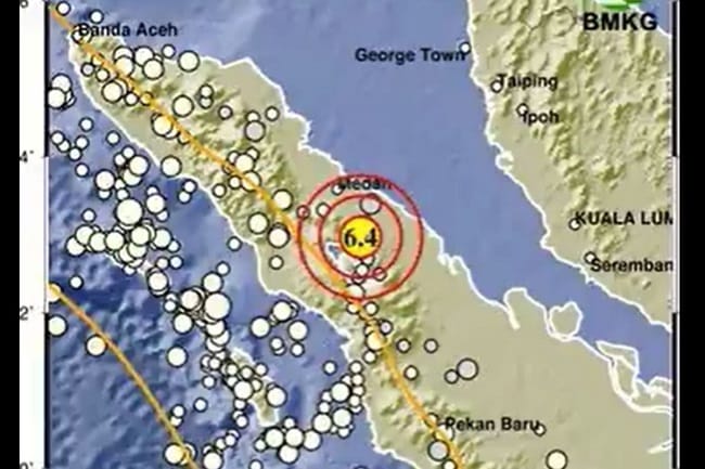 Gempa bumi dengan magnitudo 6,4 mengguncang Kabupaten Simalungun, Sumatera Utara (Sumut) dan sekitarnya pada sore ini, Sabtu (15/8/2026) pukul 17.54 WIB.(X) Gempa bumi dengan magnitudo 6,4 mengguncang Kabupaten Simalungun, Sumatera Utara (Sumut) dan sekitarnya pada sore ini, Sabtu (15/8/2026) pukul 17.54 WIB.(X)