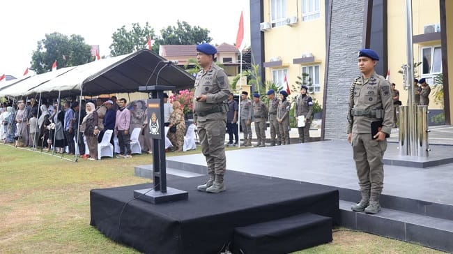 Pembaretan Brimob: Kapolda Aceh Irjen Pol. Ruddi Setiawan memimpin penutupan Pembinaan Tradisi dan Pembaretan 65 Bintara Remaja Satbrimob Polda Aceh Tahun Anggaran 2026 di Mako Satbrimob Polda Aceh, Jumat (7/8/2026). Pembaretan Brimob: Kapolda Aceh Irjen Pol. Ruddi Setiawan memimpin penutupan Pembinaan Tradisi dan Pembaretan 65 Bintara Remaja Satbrimob Polda Aceh Tahun Anggaran 2026 di Mako Satbrimob Polda Aceh, Jumat (7/8/2026).