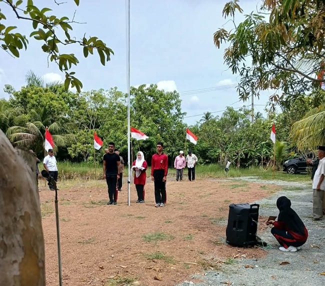 Gladi HUT Ke-81 Kemerdekaan RI Berlangsung Khidmat dan Diakhiri Makan Bersama, Selasa, (12/08/2026). Gladi HUT Ke-81 Kemerdekaan RI Berlangsung Khidmat dan Diakhiri Makan Bersama, Selasa, (12/08/2026).