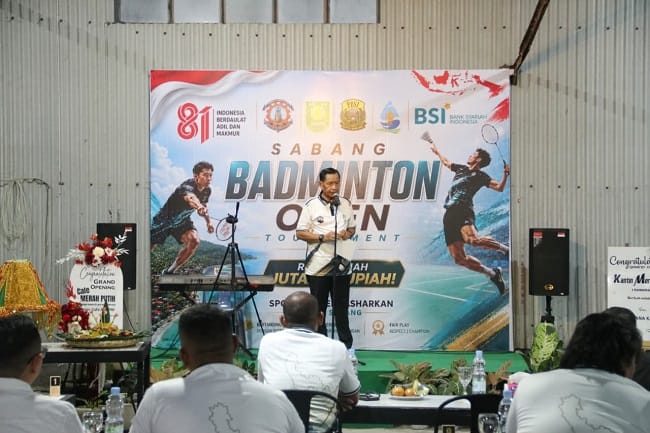 Ⓒ Hak cipta foto di atas dikembalikan sesungguhnya kepada pemilik foto Ⓒ Hak cipta foto di atas dikembalikan sesungguhnya kepada pemilik foto