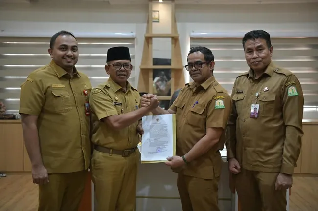 Ⓒ Hak cipta foto di atas dikembalikan sesungguhnya kepada pemilik foto