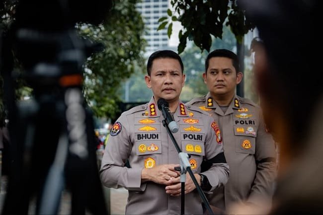 Kabidhumas Polda Metro Jaya Kombes Pol Budi Hermanto saat memberikan keterangan kepada media (Foto: Dokumentasi/Humas Polri) Kabidhumas Polda Metro Jaya Kombes Pol Budi Hermanto saat memberikan keterangan kepada media (Foto: Dokumentasi/Humas Polri)