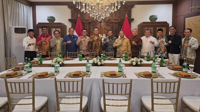 Sejumlah sekjen partai bertemu di kediaman Sekjen Gerindra Sugiono. (Dok. Istimewa)