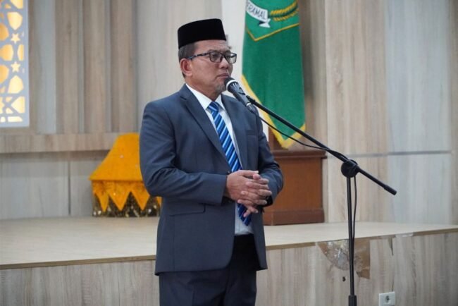 Kakanwil Kemenag Aceh, Azhari. Foto: dok. Kemenag Aceh Kakanwil Kemenag Aceh, Azhari. Foto: dok. Kemenag Aceh