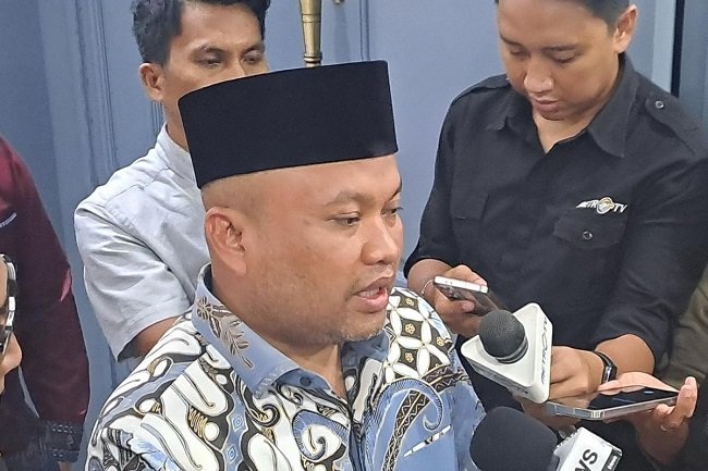 Wakil Ketua Komisi XIII DPR Sugiat Santoso saat ditemui di Gedung DPR, Senayan, Jakarta, Rabu (23/4/2025). (KOMPAS.com/ADHYASTA DIRGANTARA) Wakil Ketua Komisi XIII DPR Sugiat Santoso saat ditemui di Gedung DPR, Senayan, Jakarta, Rabu (23/4/2025). (KOMPAS.com/ADHYASTA DIRGANTARA)