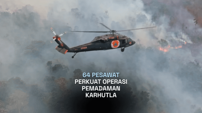 Pemerintah mengerahkan 64 pesawat dan 54.394 personel dalam penanganan karhutla di berbagai wilayah di Indonesia. Foto: Instagram @sekretariat.kabinet