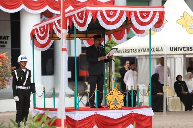 Rektor Universitas Syiah Kuala Prof Dr Mirza Tabrani SE MBA DBA Rektor Universitas Syiah Kuala Prof Dr Mirza Tabrani SE MBA DBA